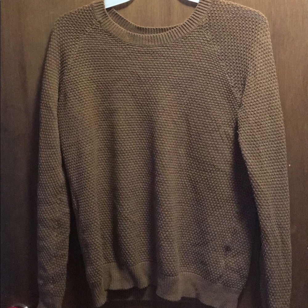 Brown sweater